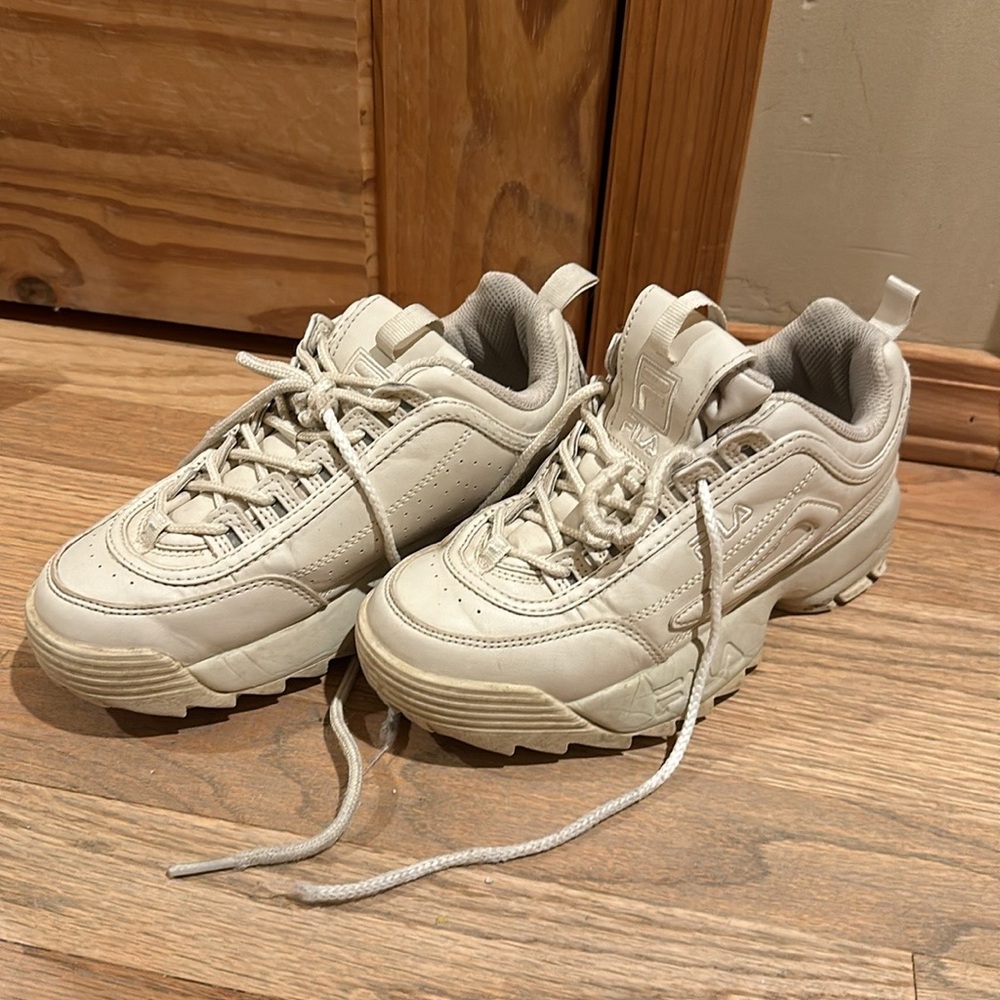 3 Pair Various Brands of shoes (So, Vans, and Fila), sold as a collection